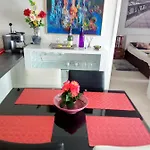 Swissart | View Apartmán Лозана